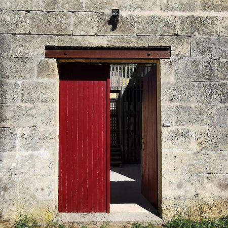 Gite De Charme Au Coeur De L'Entre-Deux-Mers Haux  Esterno foto